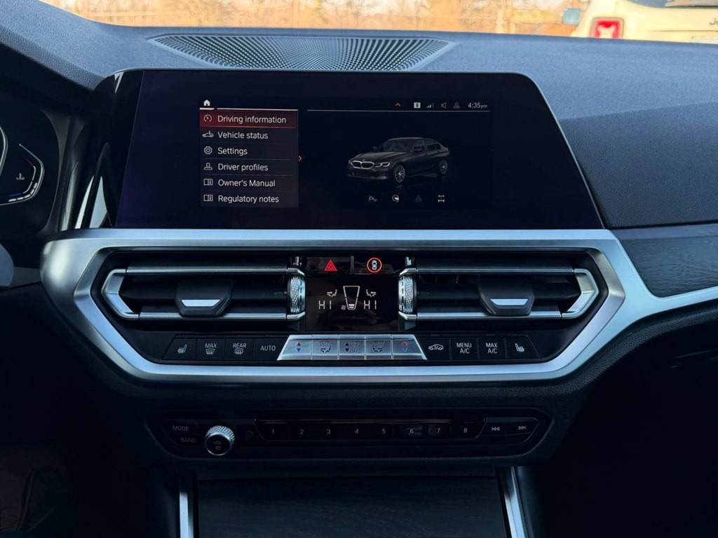 2021 BMW 3 Series Image 29