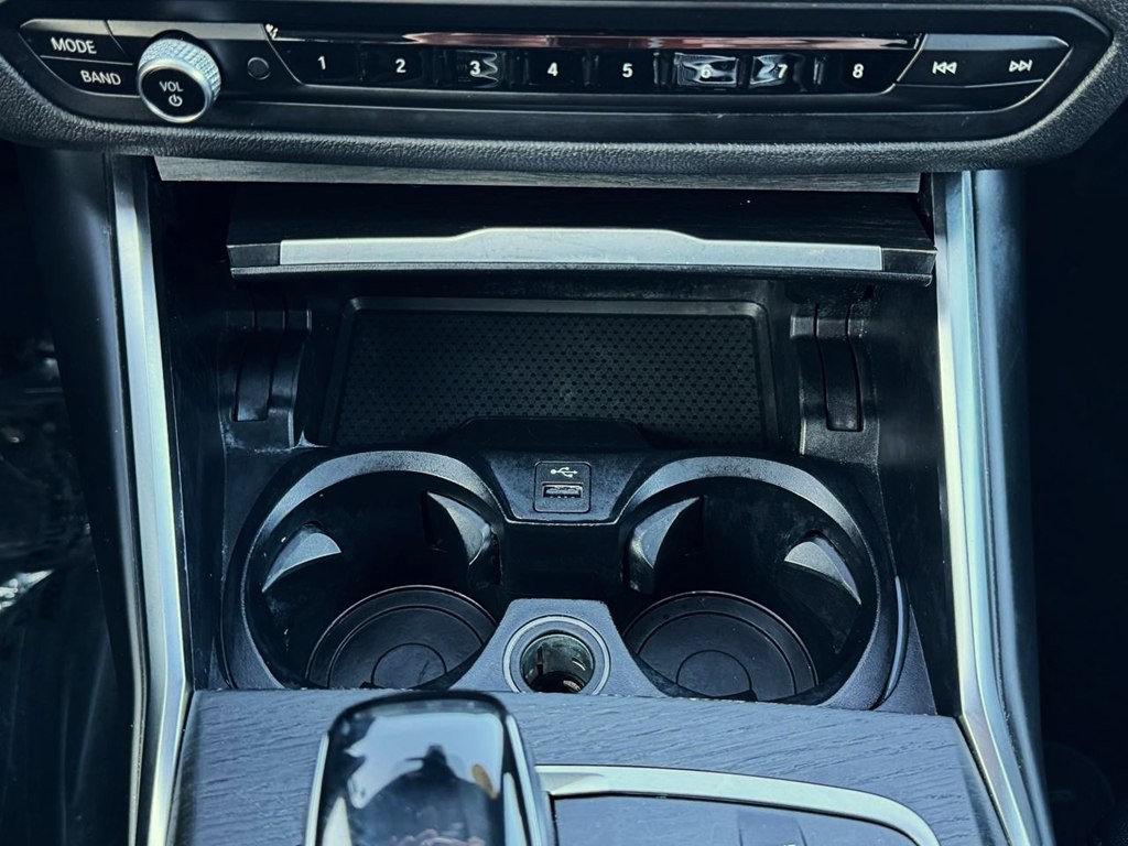 2021 BMW 3 Series Image 33