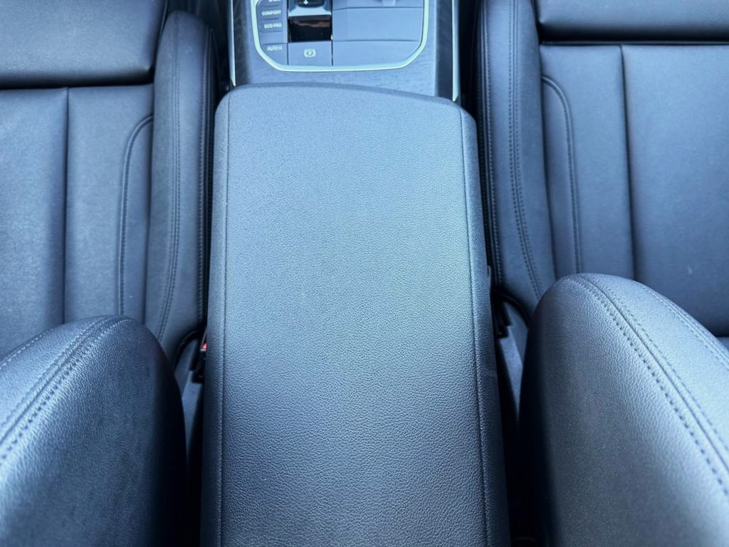 2021 BMW 3 Series Image 35