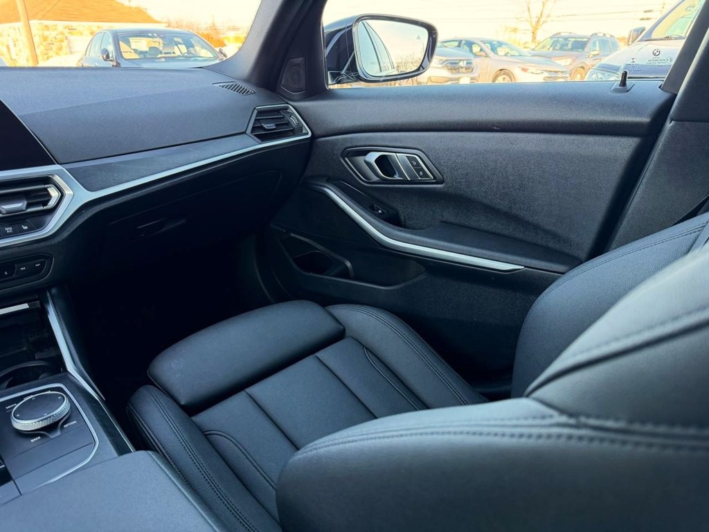2021 BMW 3 Series Image 37