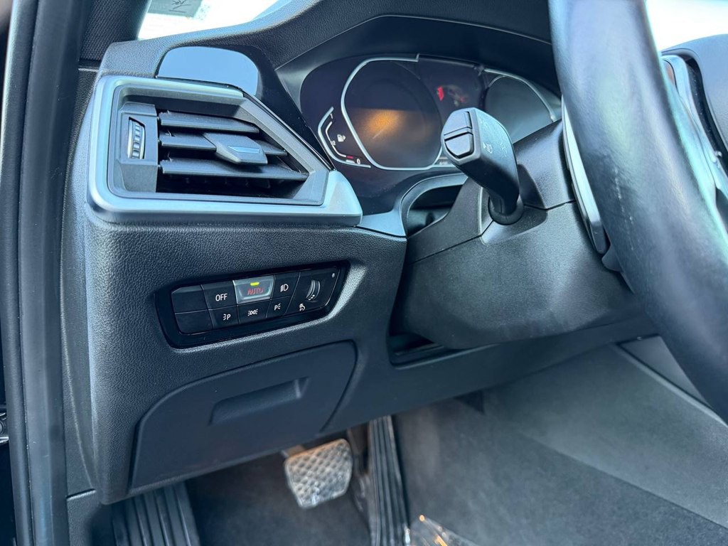 2021 BMW 3 Series Image 38