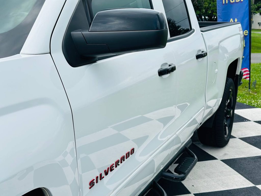 2018 Chevrolet Silverado 1500 Image 12