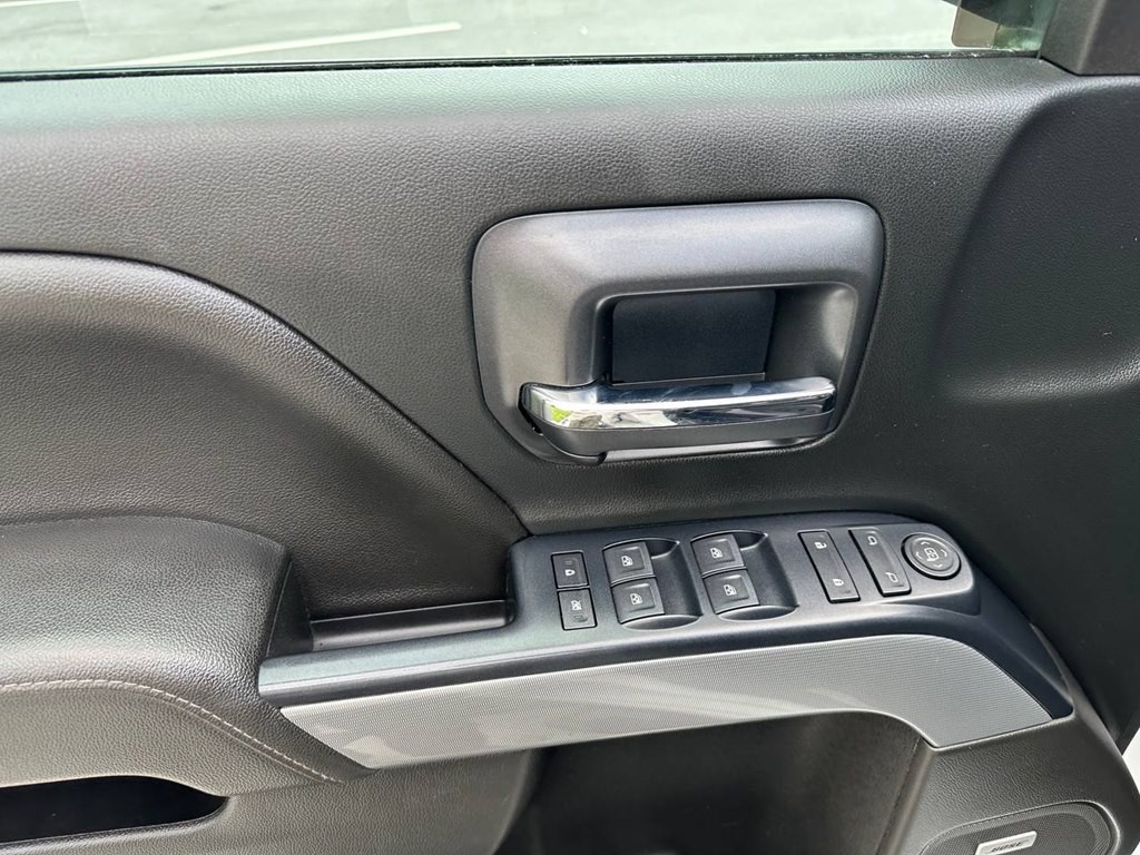 2018 Chevrolet Silverado 1500 Image 17