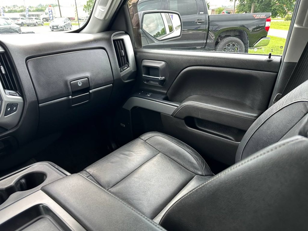 2018 Chevrolet Silverado 1500 Image 32