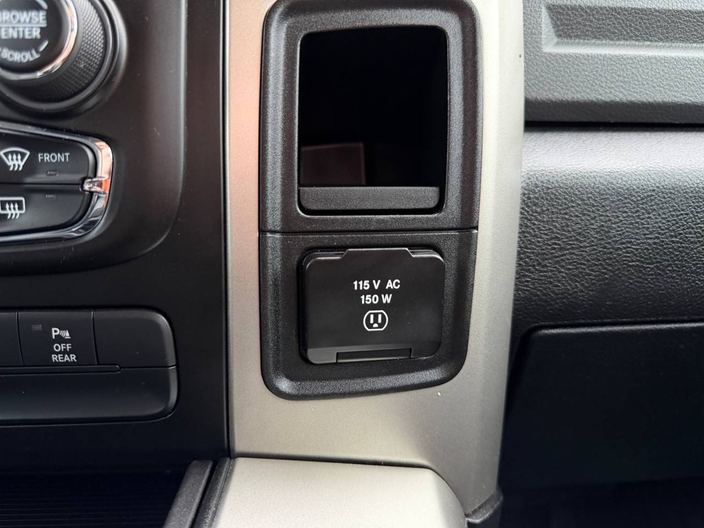 2019 RAM 1500 Image 32