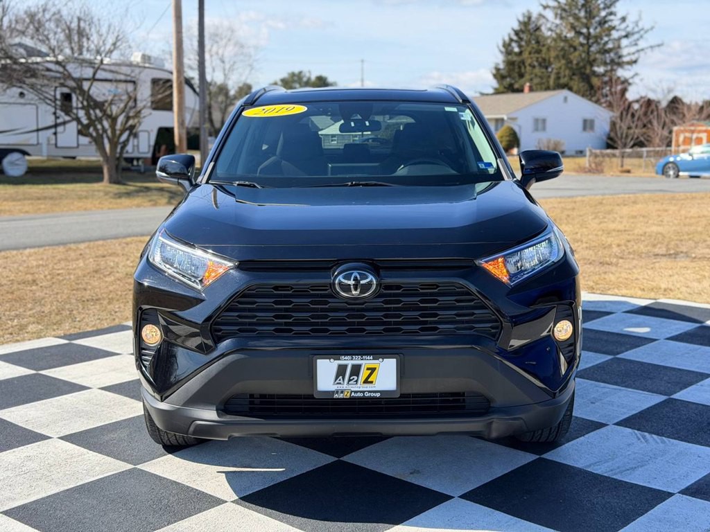 2019 Toyota Rav4 Image 3