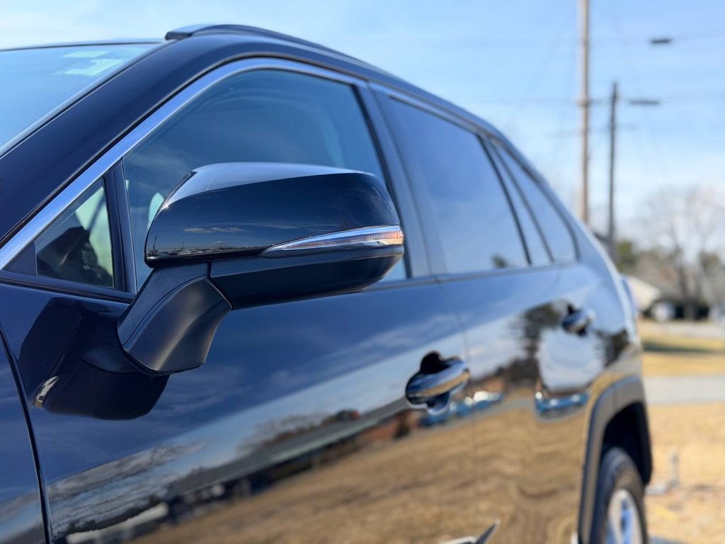 2019 Toyota Rav4 Image 12