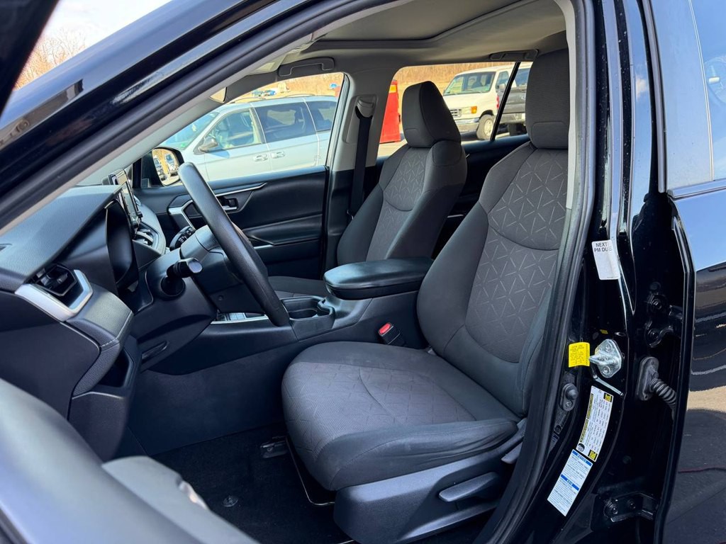 2019 Toyota Rav4 Image 18