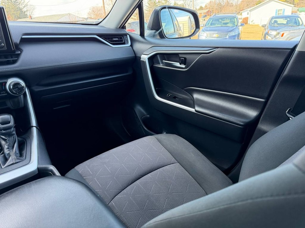 2019 Toyota Rav4 Image 32