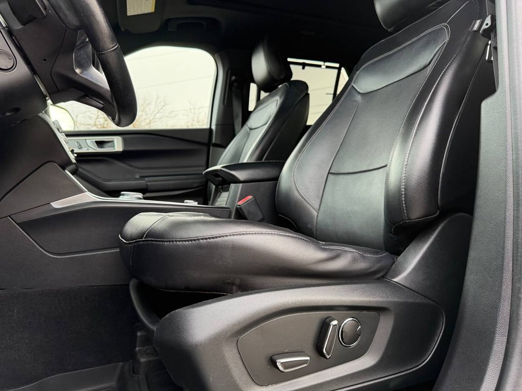 2020 Ford Explorer Image 20