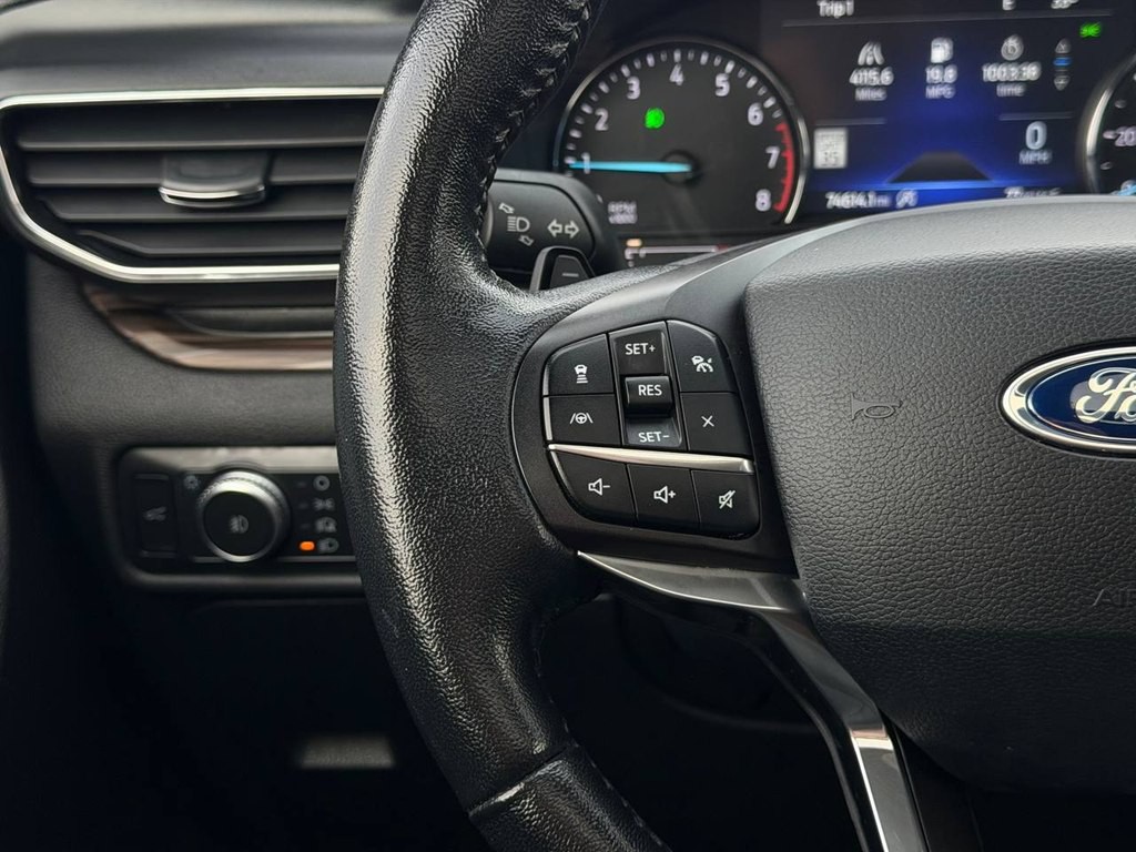 2020 Ford Explorer Image 24