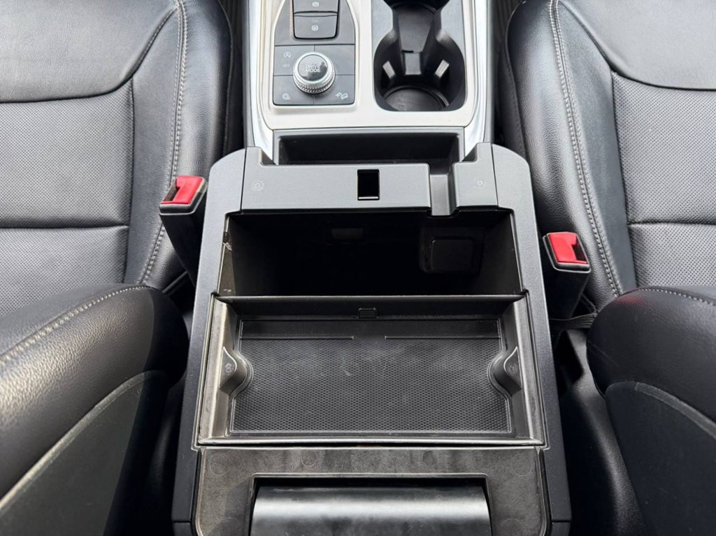 2020 Ford Explorer Image 33