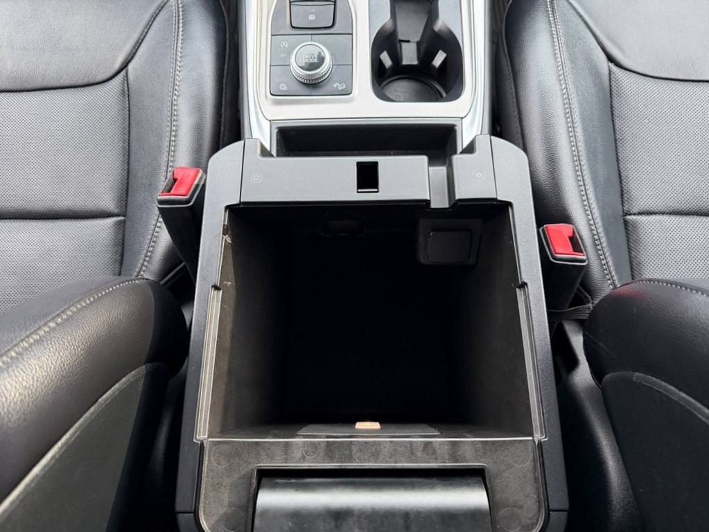 2020 Ford Explorer Image 34