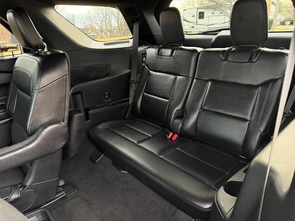 2020 Ford Explorer Image 39