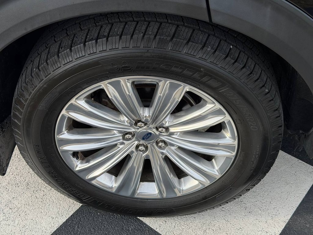 2020 Ford Explorer Image 47