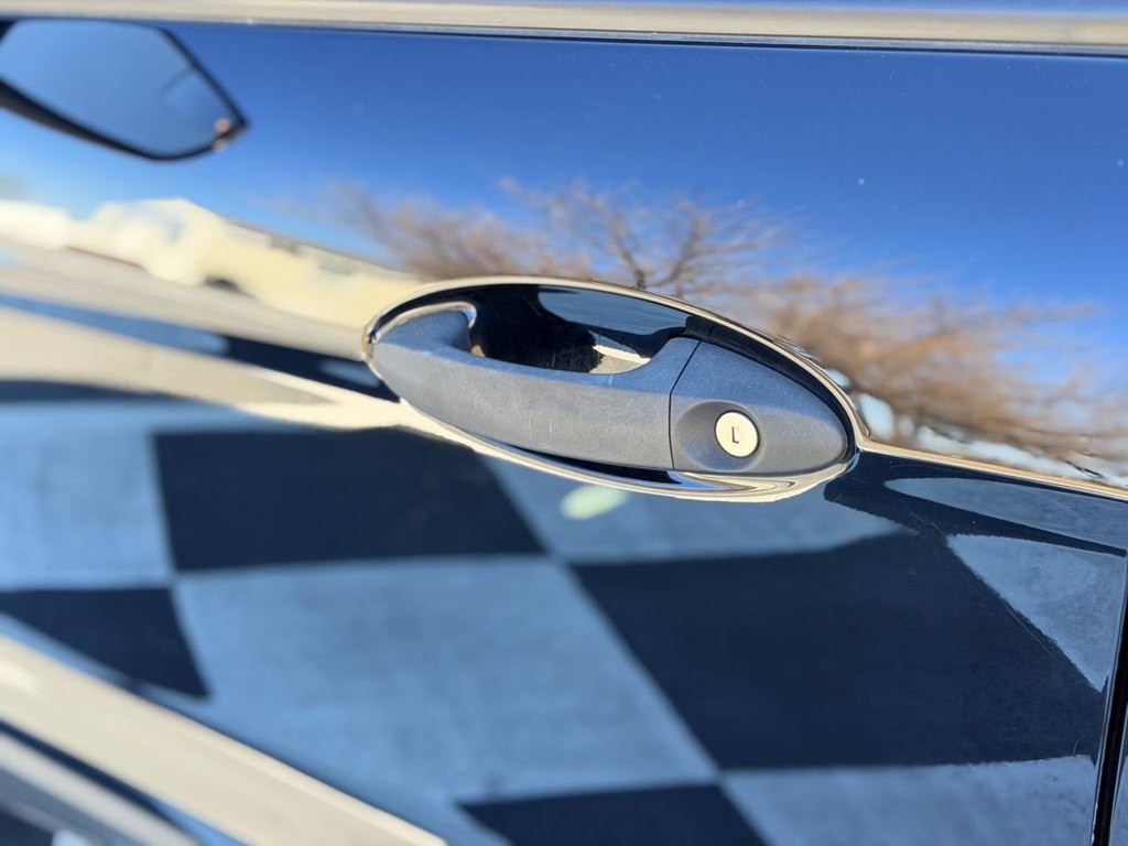 2021 Ford Econoline Image 14