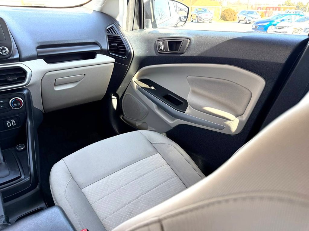 2021 Ford Econoline Image 31