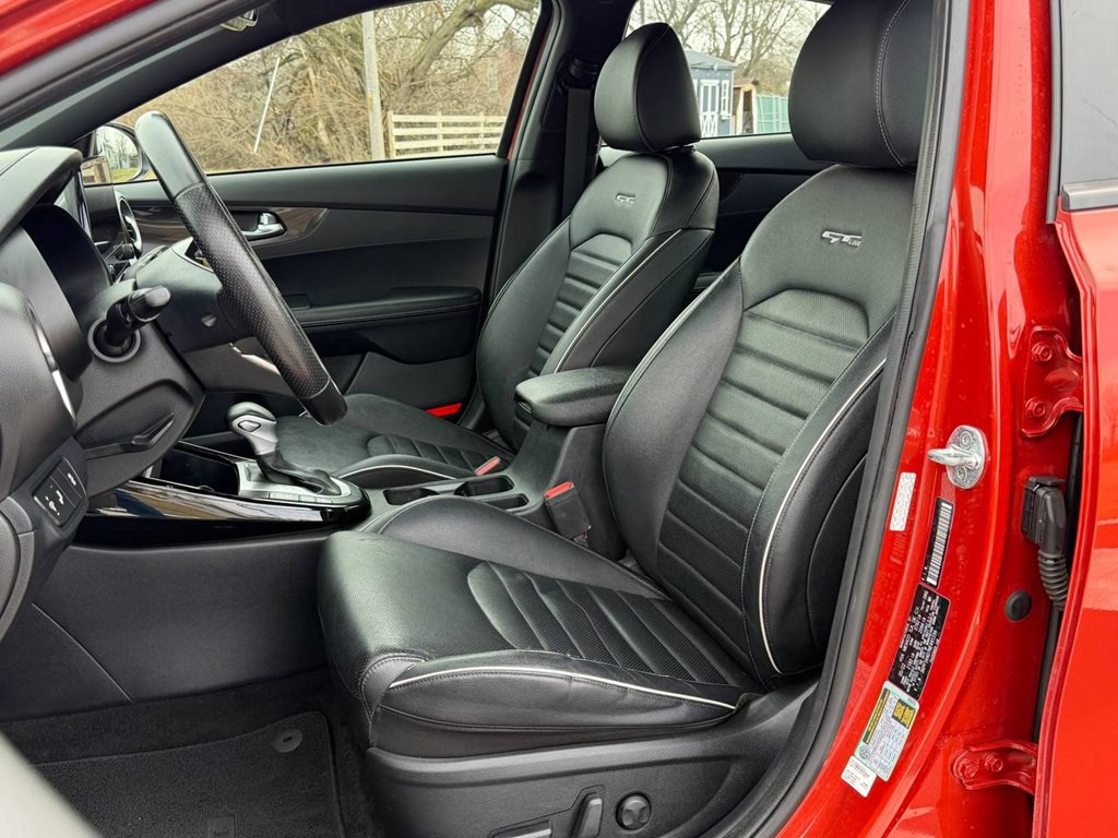 2022 Kia Forte Image 19