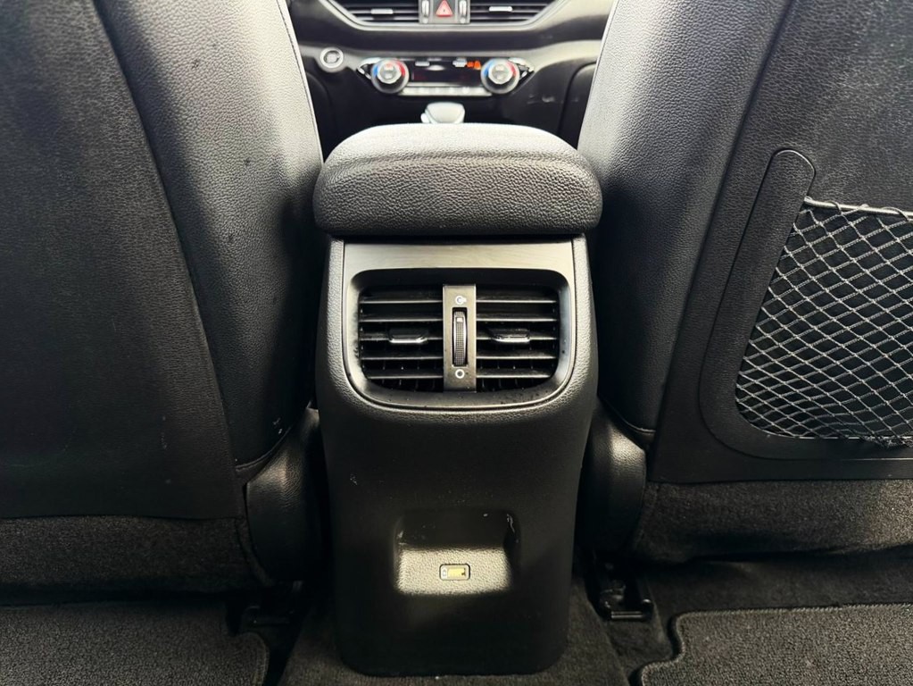 2022 Kia Forte Image 40