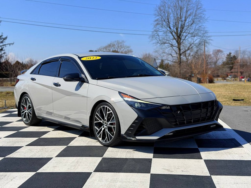 2022 Hyundai Elantra Image 4