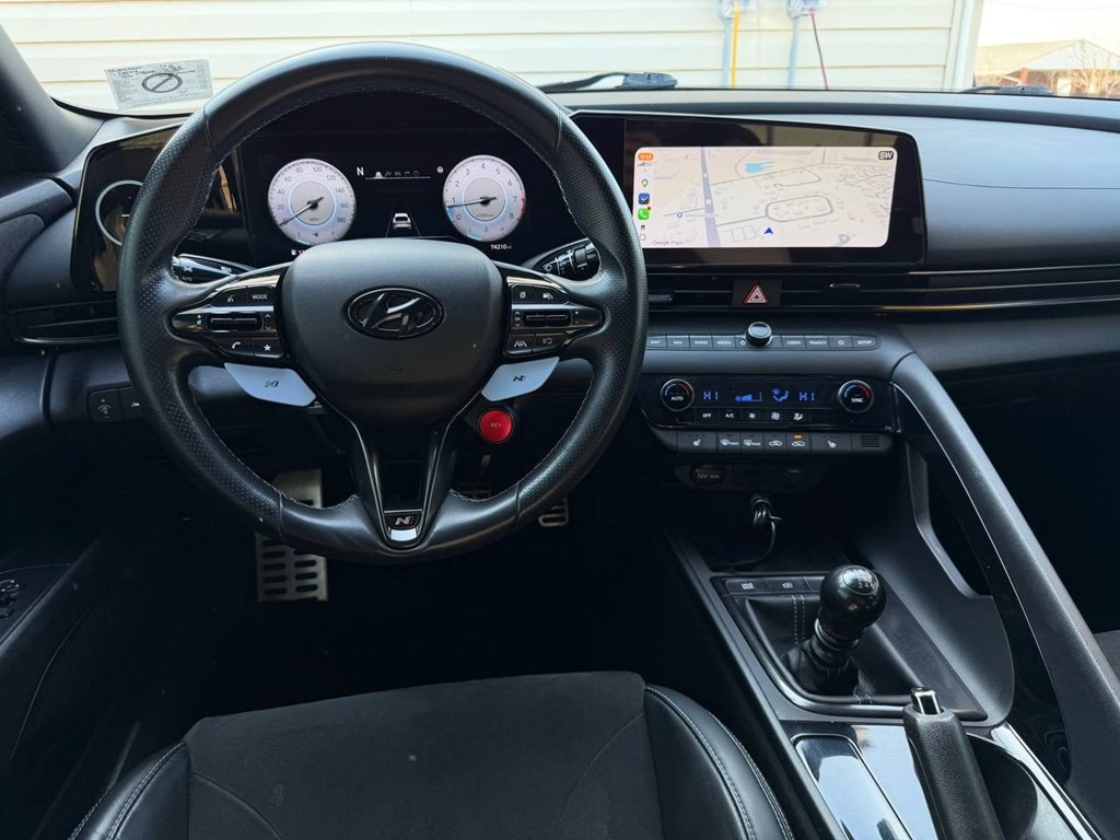 2022 Hyundai Elantra Image 22