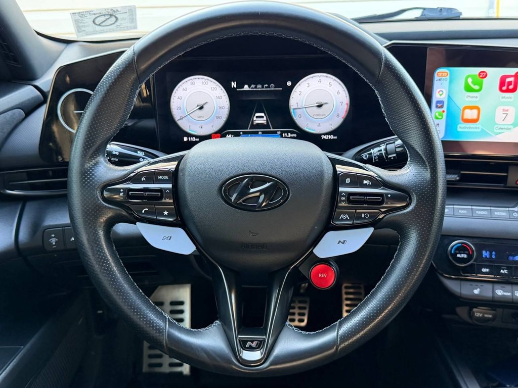 2022 Hyundai Elantra Image 23