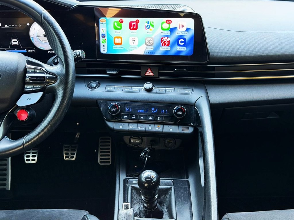 2022 Hyundai Elantra Image 27