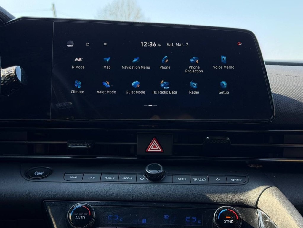 2022 Hyundai Elantra Image 29