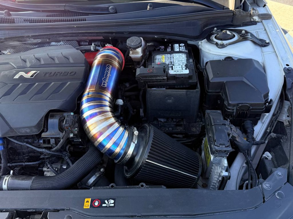 2022 Hyundai Elantra Image 44