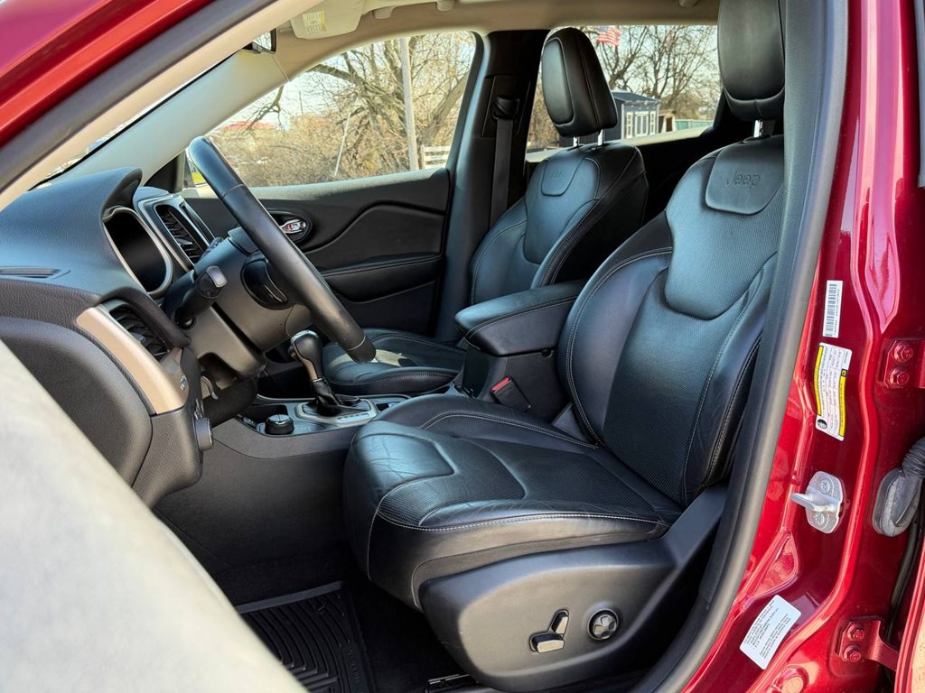 2014 Jeep Cherokee Image 17