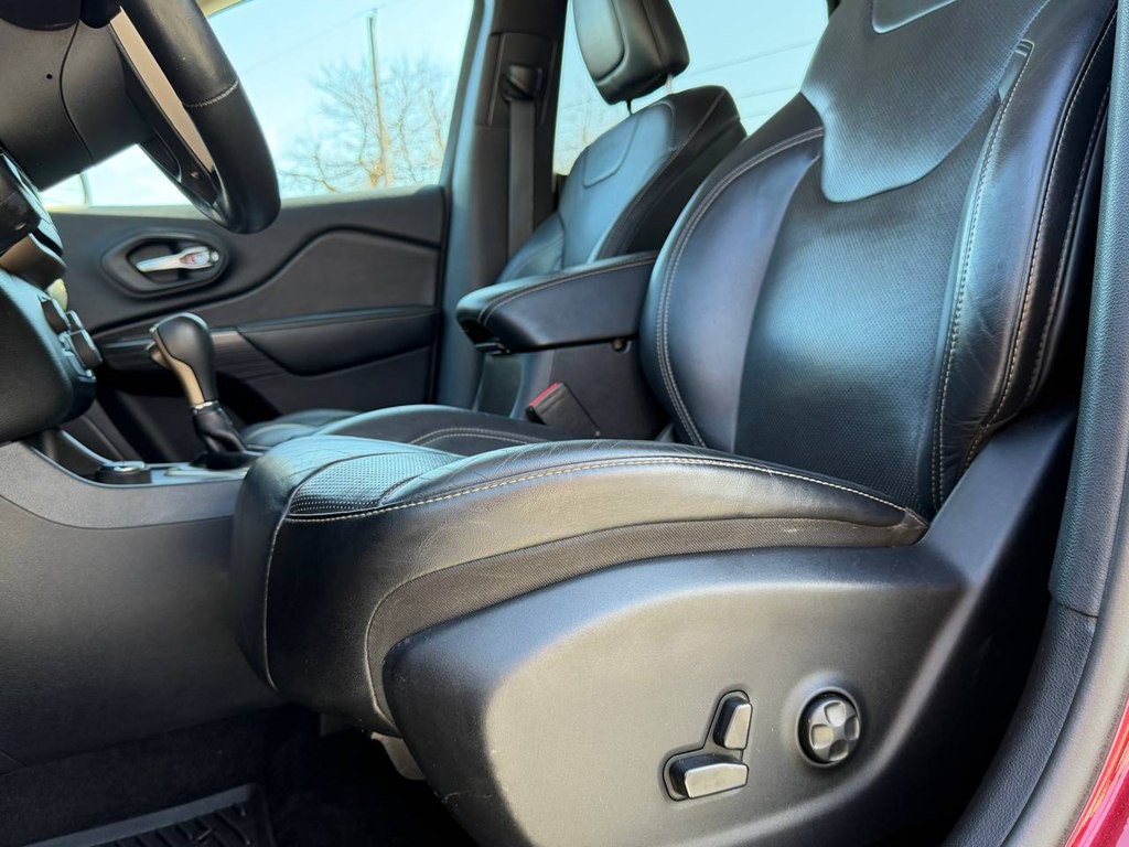 2014 Jeep Cherokee Image 18