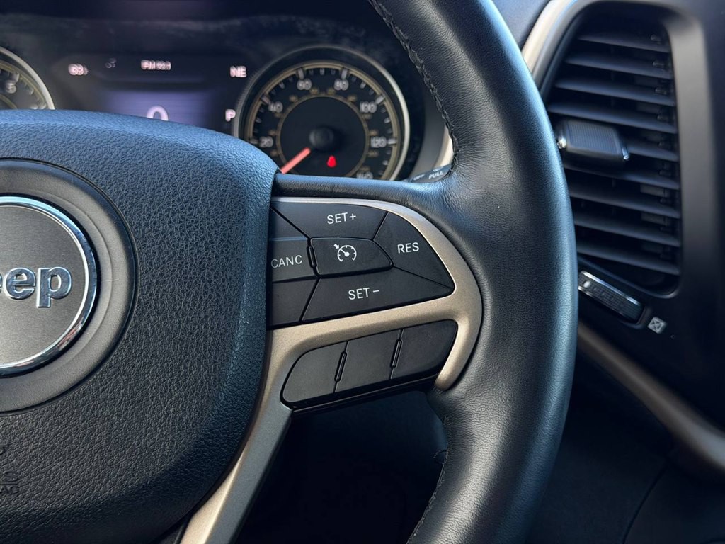 2014 Jeep Cherokee Image 23