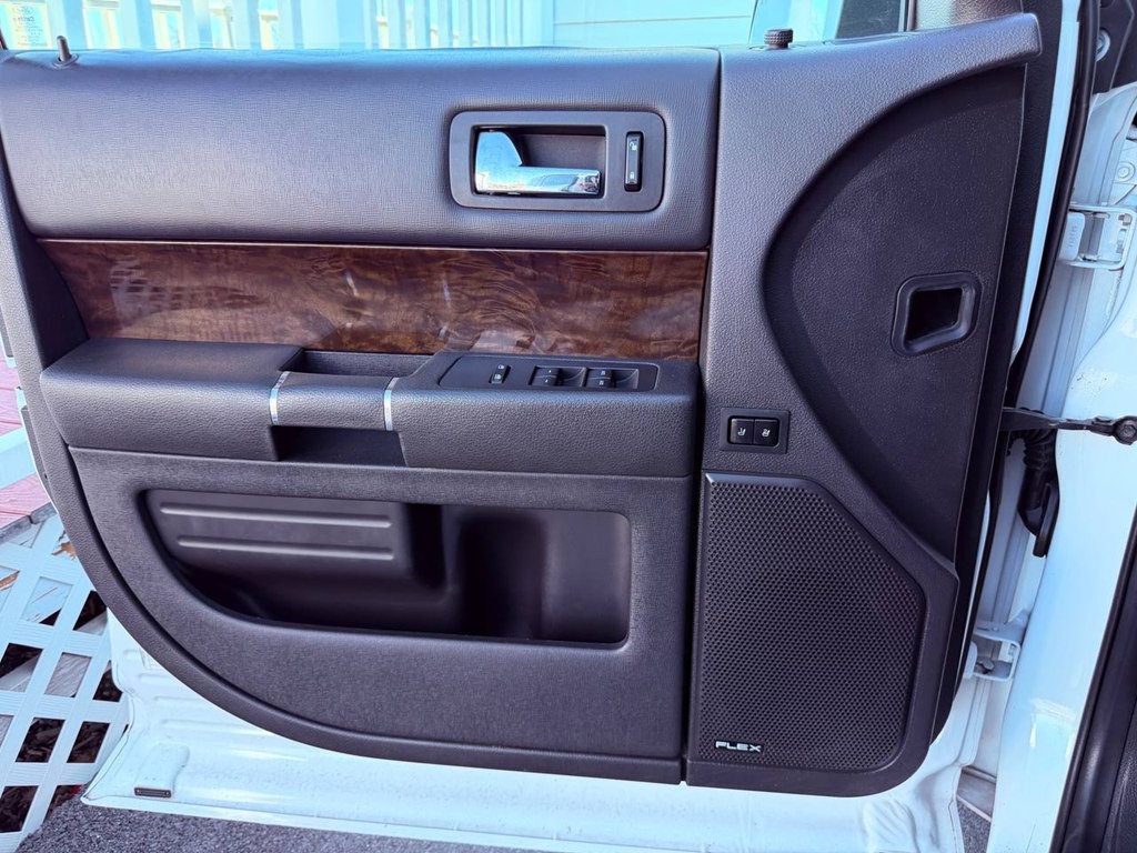 2019 Ford Flex Image 15