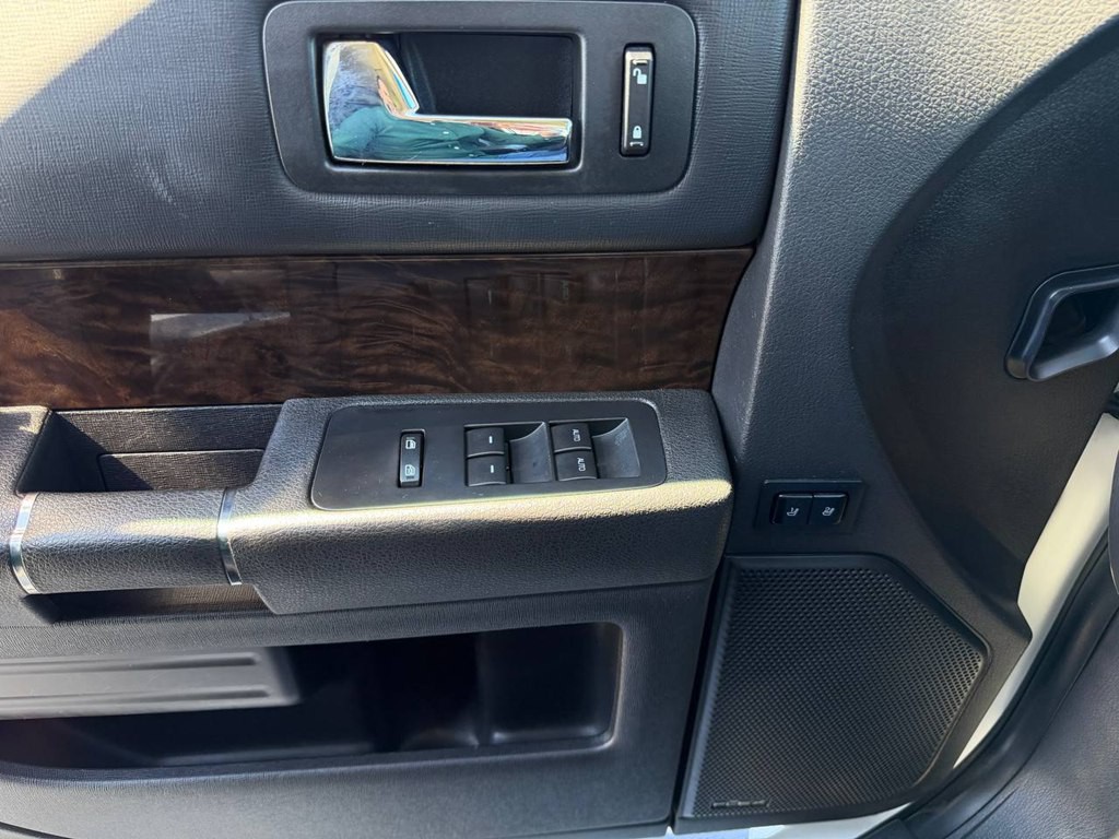 2019 Ford Flex Image 16