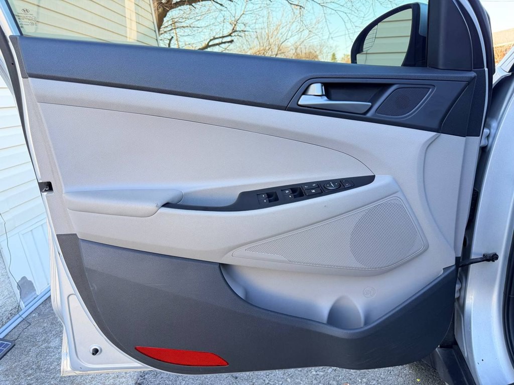 2017 Hyundai Tucson Image 15