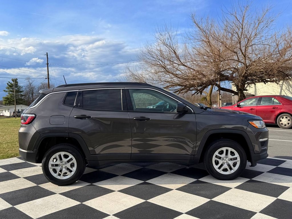 2021 Jeep Compass Image 8
