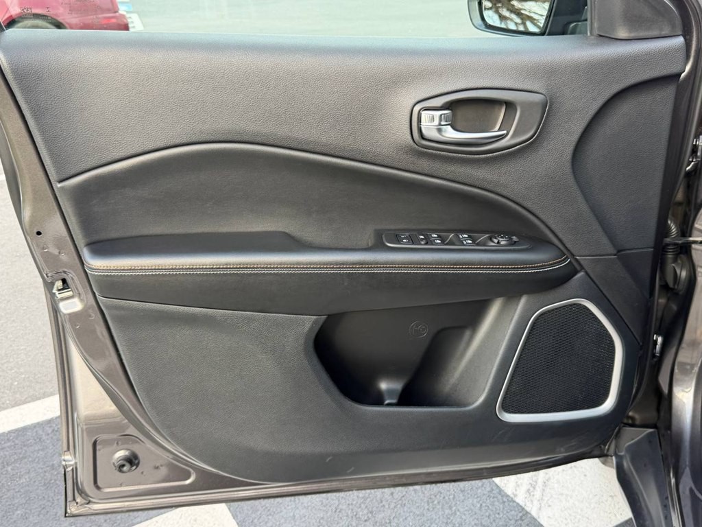 2021 Jeep Compass Image 15