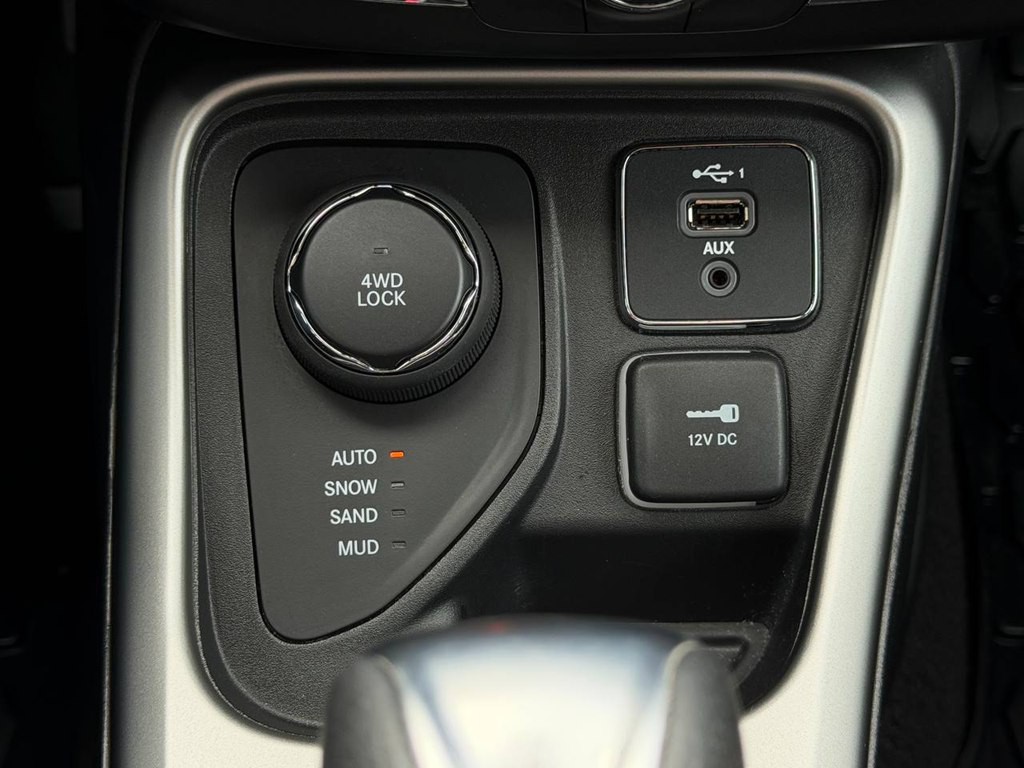 2021 Jeep Compass Image 30