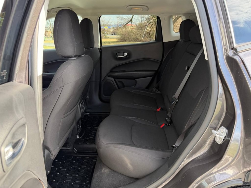 2021 Jeep Compass Image 37