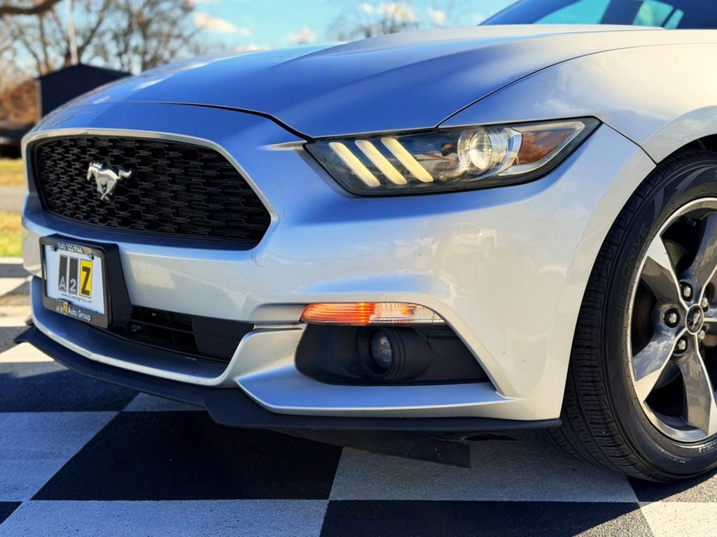 2015 Ford Mustang Image 10