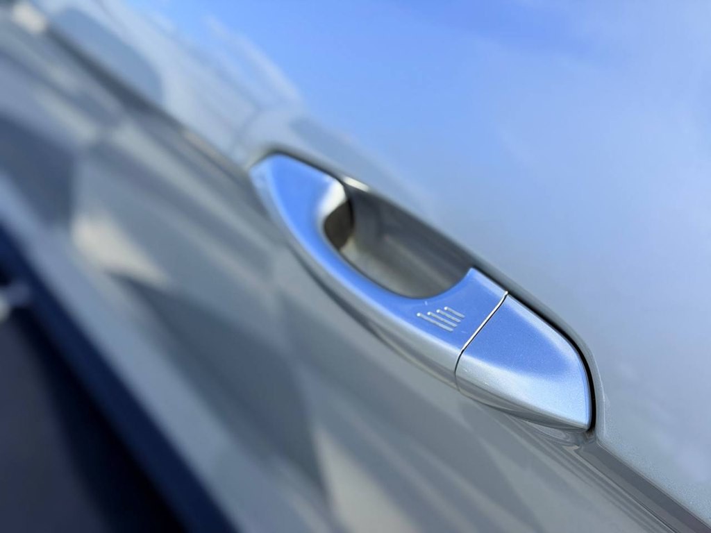 2015 Ford Mustang Image 14