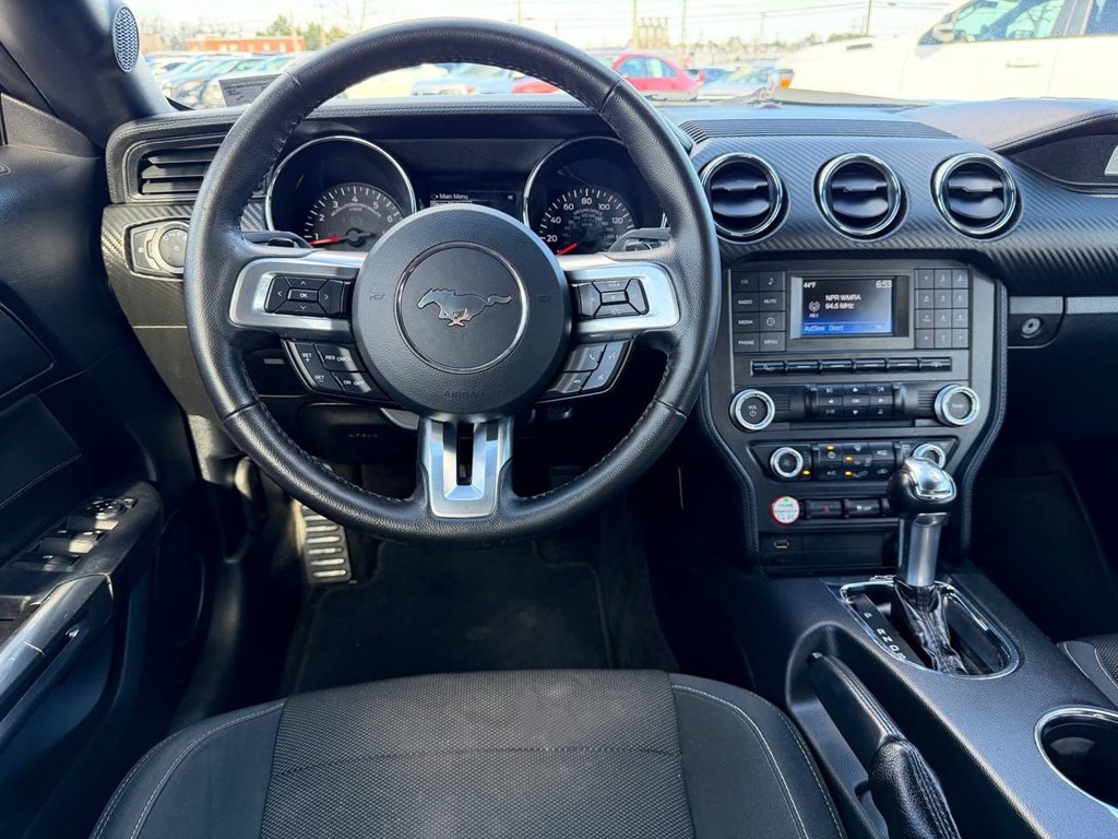 2015 Ford Mustang Image 19