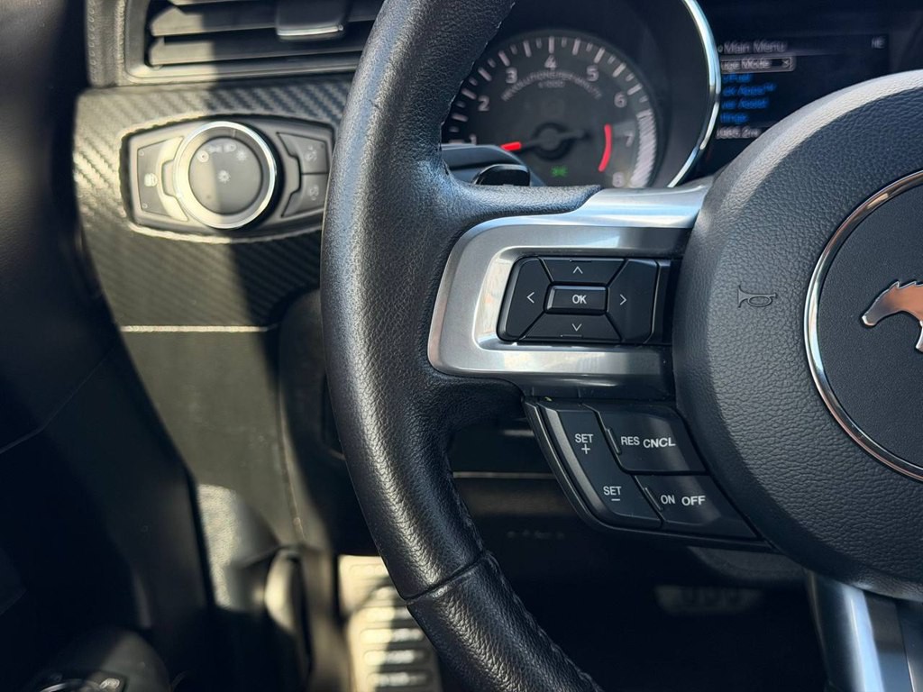 2015 Ford Mustang Image 21