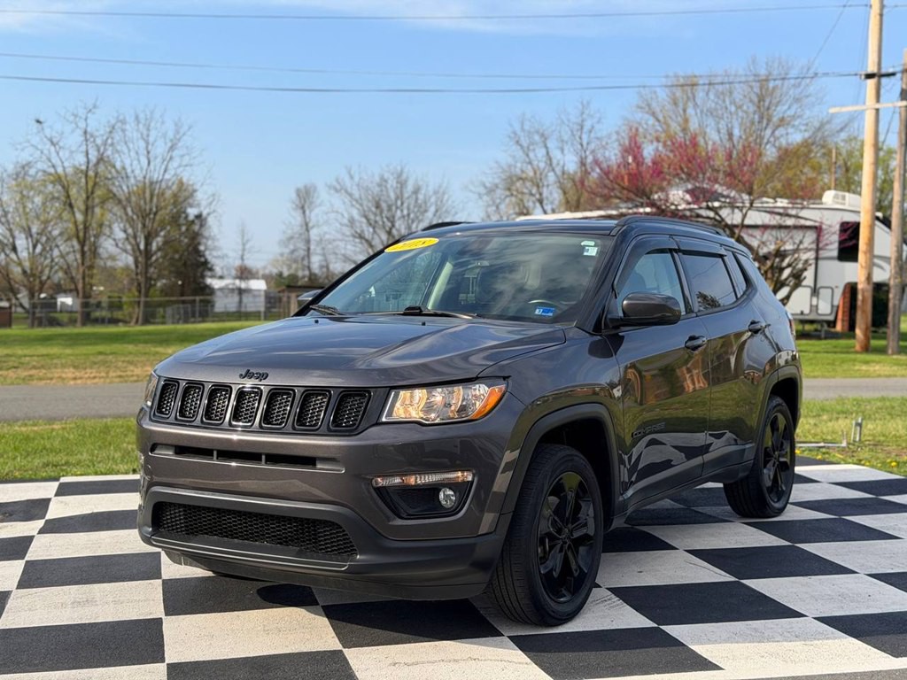 2018 Jeep Compass Image 2