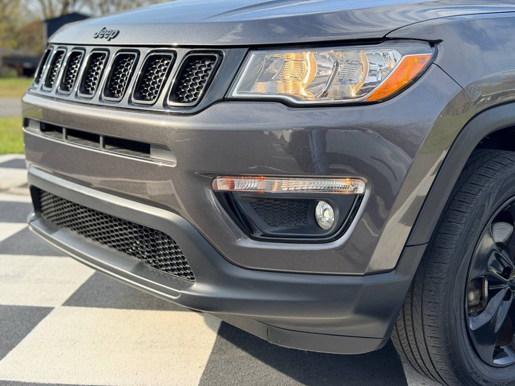 2018 Jeep Compass Image 10