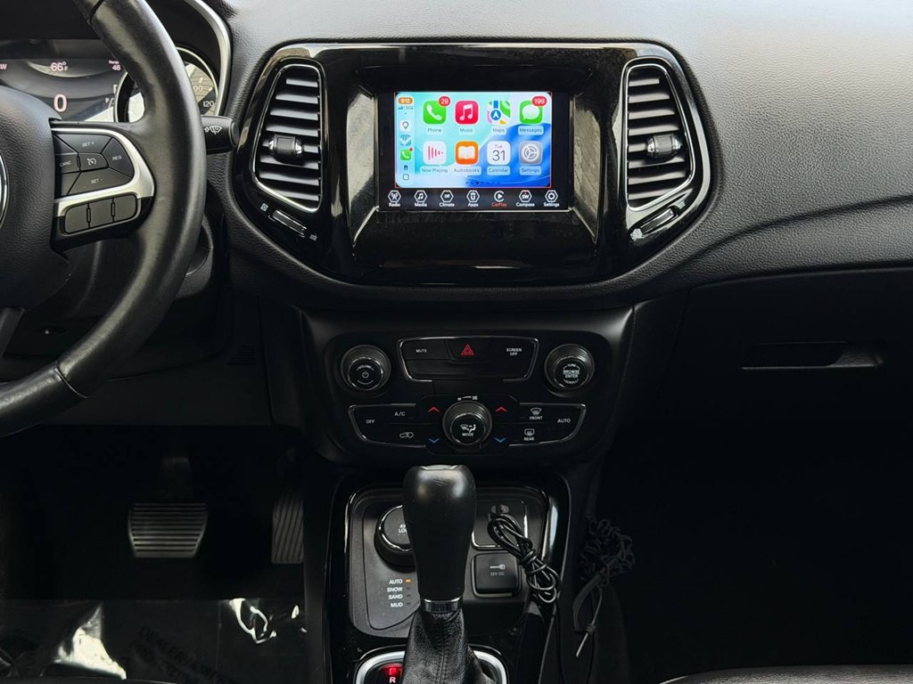 2018 Jeep Compass Image 26