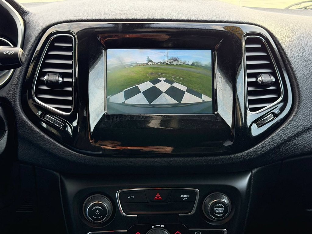 2018 Jeep Compass Image 27