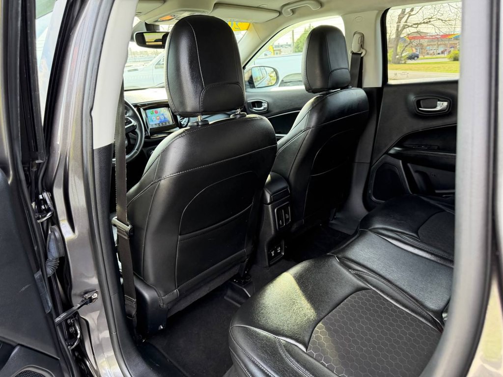 2018 Jeep Compass Image 39