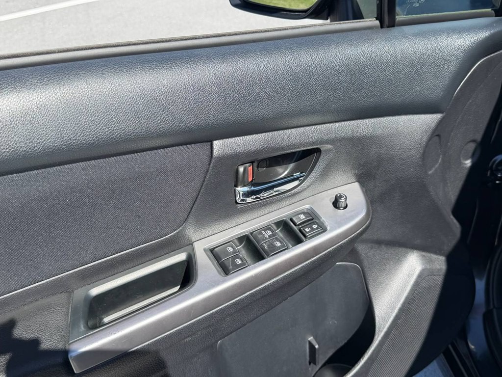 2015 Subaru Impreza Image 16