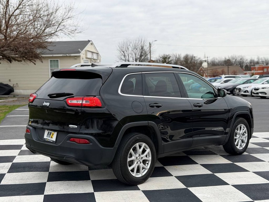 2017 Jeep Cherokee Image 5